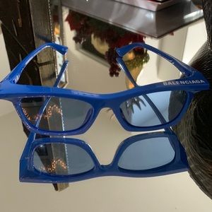 Square Rectangle Sunglasses BALENCIAGA. Blue. 100% UV Protection MADE IN ITALY